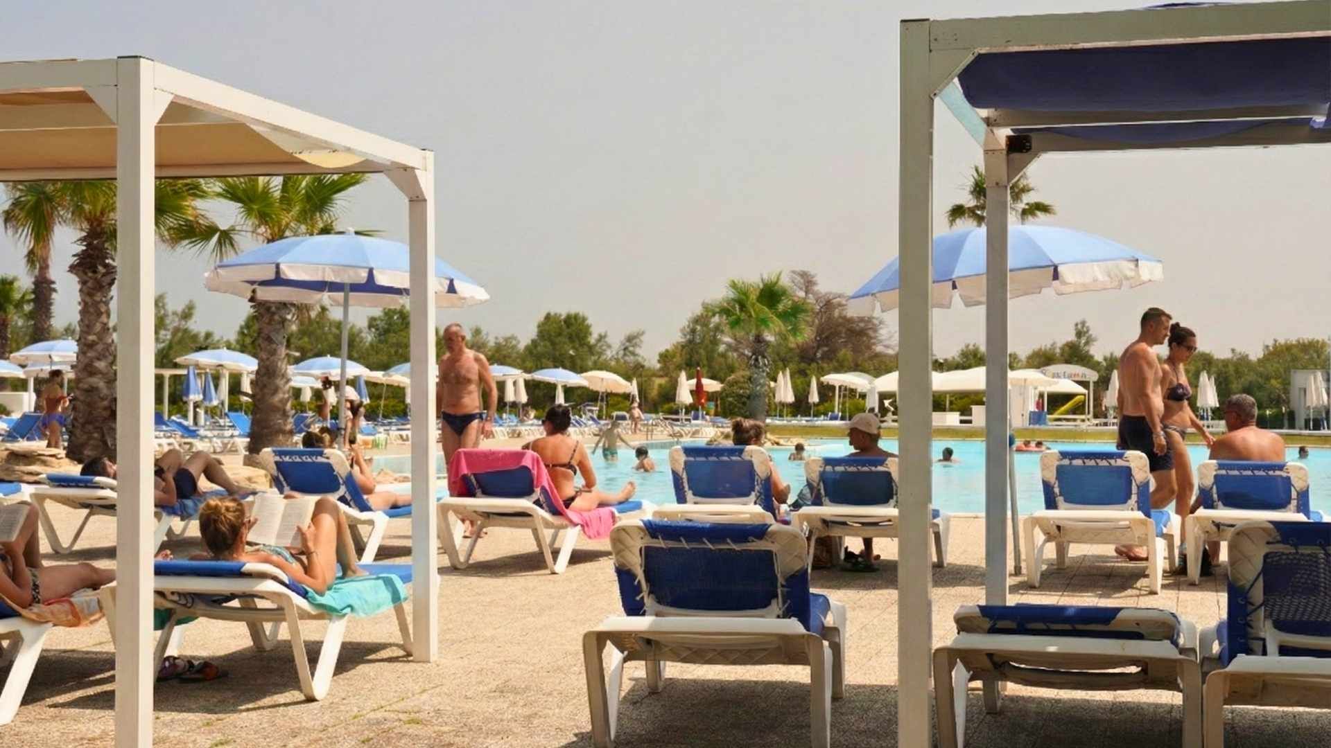 piscina 2 torre rinalda